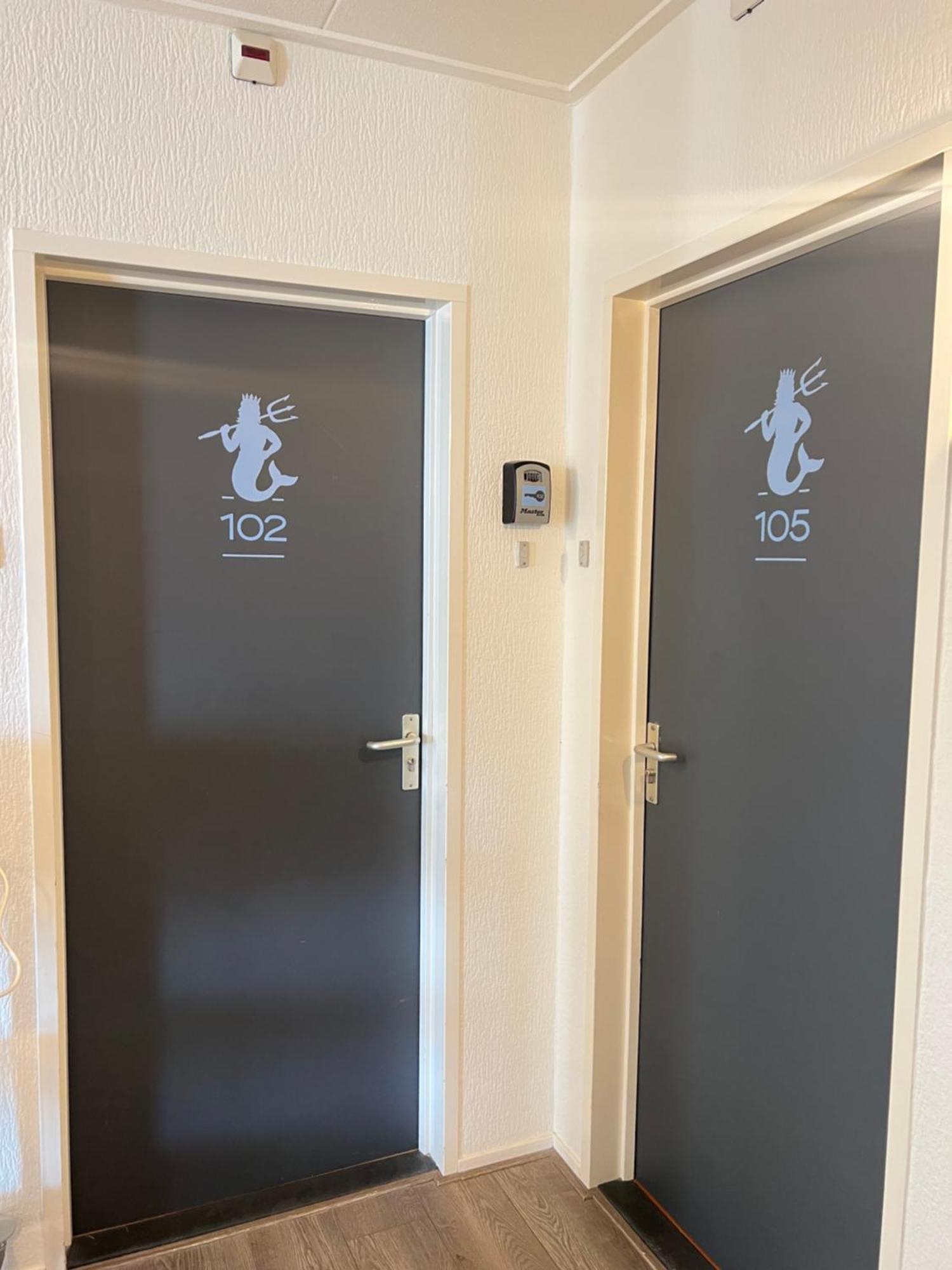 Neptunus Appartementen 滨海贝亨 外观 照片