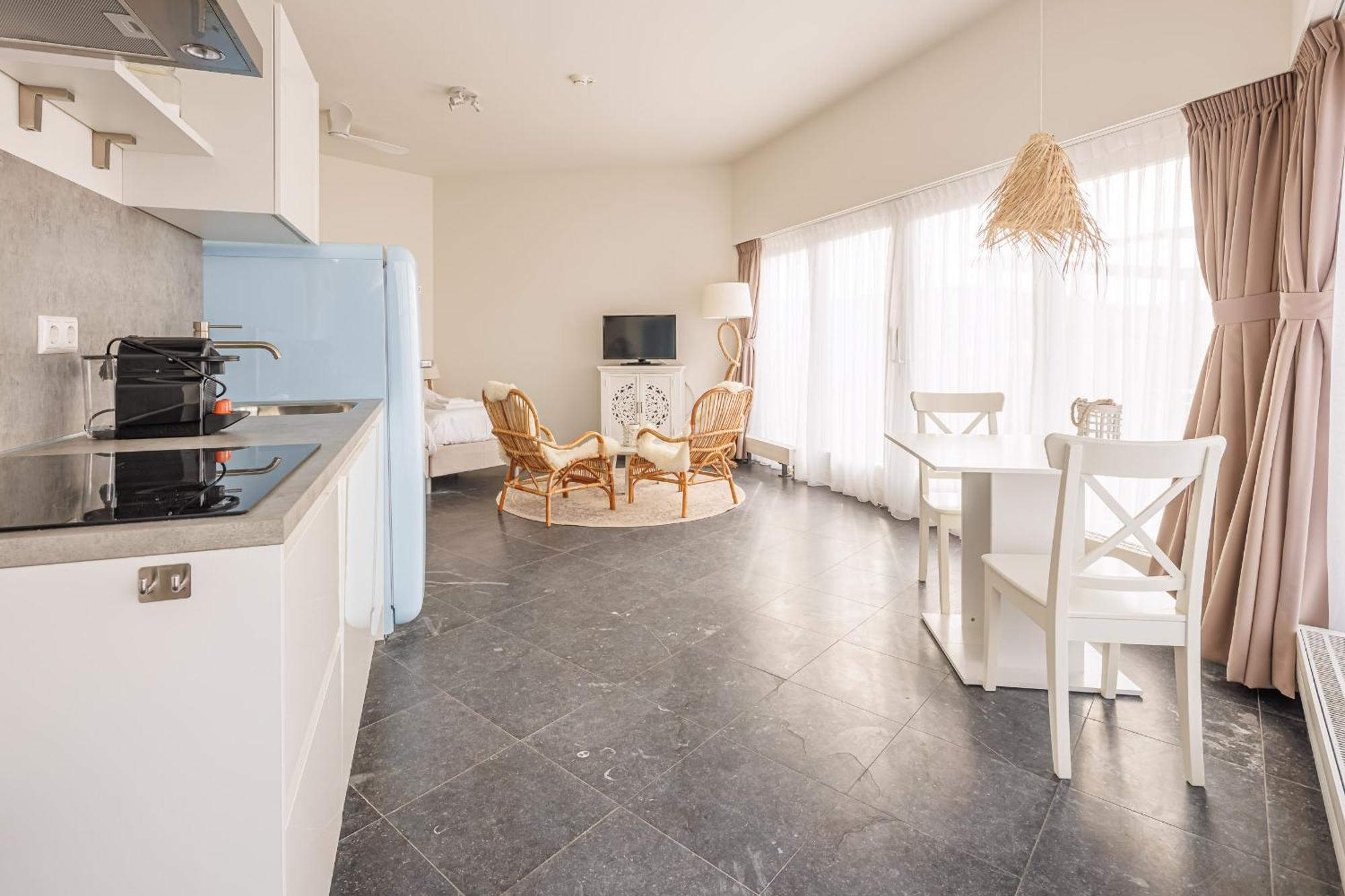 Neptunus Appartementen 滨海贝亨 客房 照片