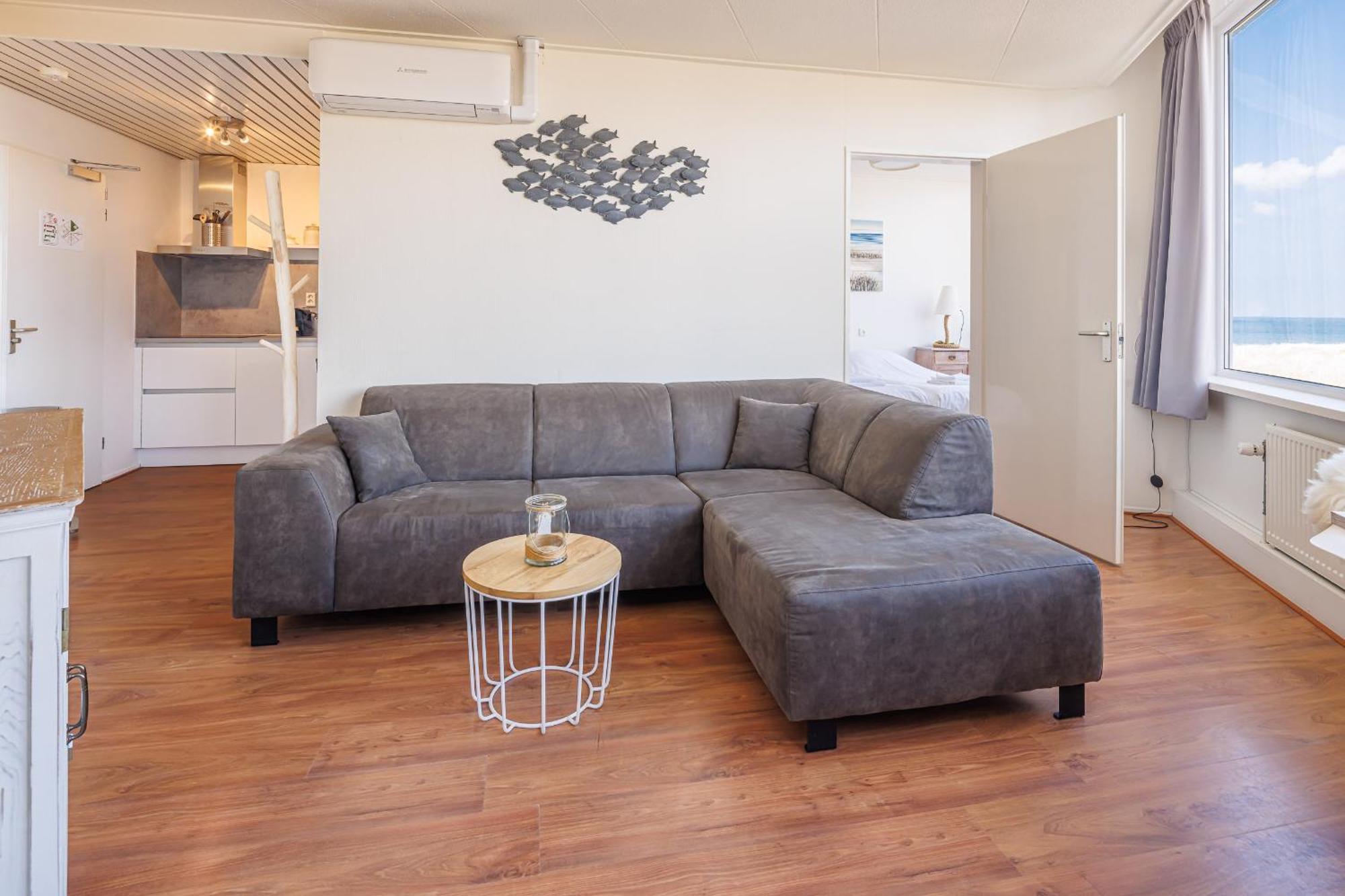 Neptunus Appartementen 滨海贝亨 客房 照片