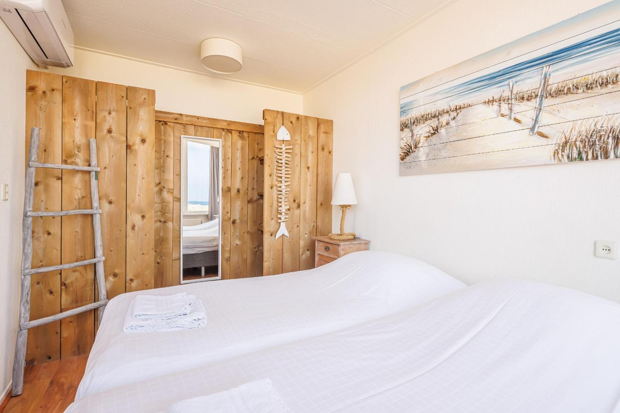 Neptunus Appartementen 滨海贝亨 客房 照片